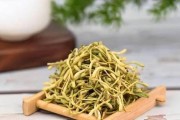 金银花期多久时间？——探秘金银花的生长周期（金银花开花时间、枯萎时间、生长环境、养护技巧等）